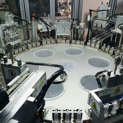 Ein guter Preis. Ultraschallschweißmaschine Servo-getriebener Edelstahl automatischer Betrieb hohe Effizienz Online