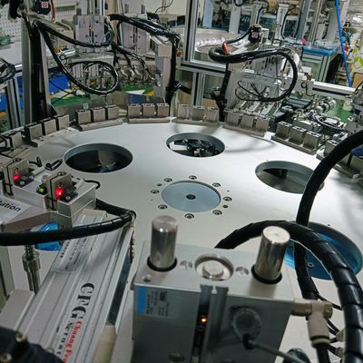 Ein guter Preis. Infusions-Dropper-Montage-Maschine kundenspezifischer Drehteller läuft und stabil Online