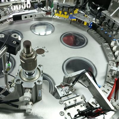 Ein guter Preis. Nichtstandard Iodophor Cap Automatische Montage Maschine PLC-Steuerung Fernbedienung Drehscheibe Betrieb Online