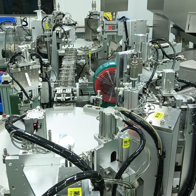 Ein guter Preis. Automatisierte Iodophor-Kappenmontage Maschine Kapazitätskonfiguration nach Kundenanforderungen konfiguriert Online