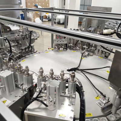 Ein guter Preis. Anpassbare Euro-Cap-Montagemaschine für medizinische Infusionskappen mit einem Flaschenhöhenbereich von 50–200 mm und Vibrationsscheibenzuführung Online