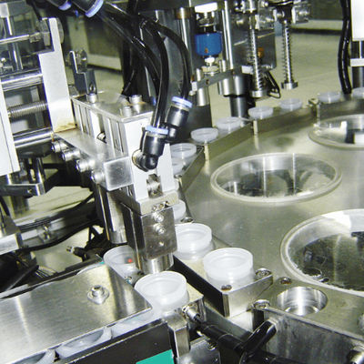 High Efficiency Euro Cap Assembly Machine with 99% Qualified Rate 95% Operation Rate and Adjustable Speed