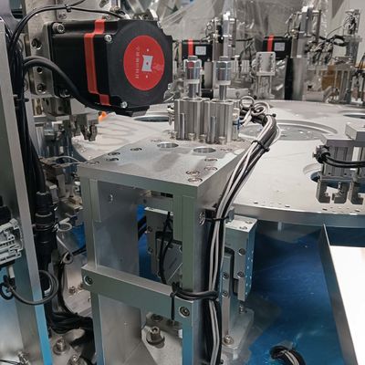 Ein guter Preis. CE-Kappenverkleidungsmaschine Automatische Kappenverkleidungsmaschine OEM Online