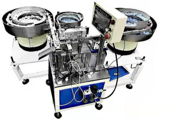 Ein guter Preis. Automatische Montage-Maschine für Blutentnahme Nadeln, aus Edelstahl, mit guter Qualität, hoher Kapazität und schnellen Laufgeschwindigkeit. Online