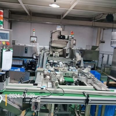 Fortgeschrittene Verpackungsmaschine zur genauen Zählung und Abdichtung