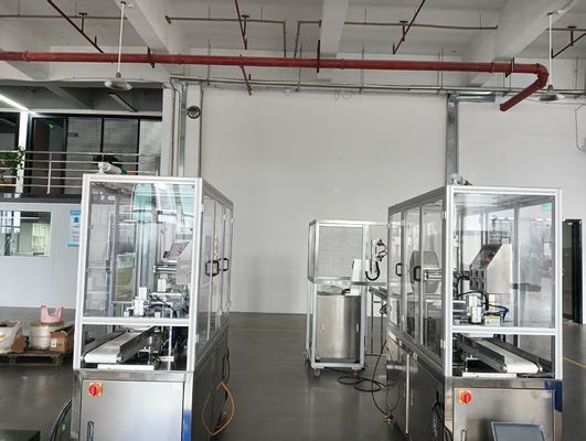 Ein guter Preis. Servomotorgetriebene automatische Verpackungsmaschine für ein präzises Anlegen und kein Materialleck während der Verarbeitung Online