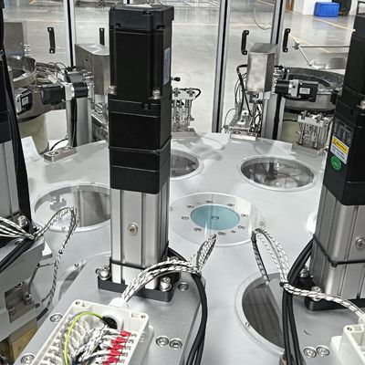 Ein guter Preis. Nicht standardisierte Automatisierung Filmbedeckung Montage-Maschine aus Edelstahl Touchscreen-Betrieb einfach und einfach zu starten Online