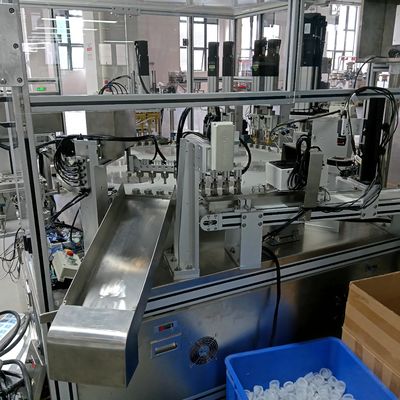 Ein guter Preis. Nicht-standardisierte, automatisierte Laminat-Cover-Montagemaschine mit einjähriger Garantie Online