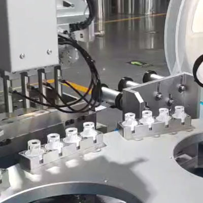 Ein guter Preis. Vollautomatisierte Trockenmittelkappen-Montagemaschine mit Servomotor Online