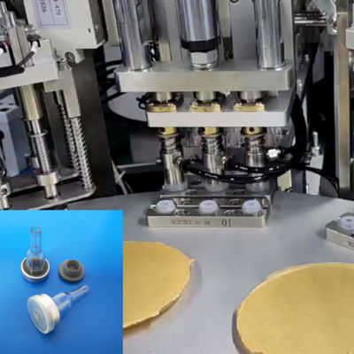 Ein guter Preis. Automatic IV Bag Spike Ports and Injection Ports Assembly Machine with Servo Mechanism 8000-15000pcs/hr and 99% Qualified Rate Online