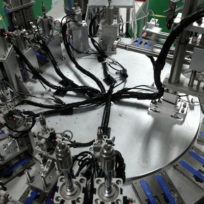 Ein guter Preis. Hochleistungsmaschine für die Montage von chirurgischen Messern mit 99% qualifizierter Leistung und Servo-Mechanismus für 1500-8500 Stück/Stunde Online