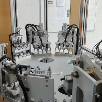 Ein guter Preis. Versatile Anwendung Trocknungsmittelkappen Montage Maschine mit Feuchtigkeitsschutz und hoher Genauigkeit für tägliche Bedürfnisse Online