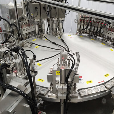 Ein guter Preis. Euro Cap Montage-Maschine mit einer Produktionskapazität von 4500-22000 pro Stunde, 99% qualifizierter Leistung und PLC-Steuerung für Infusionskappen Online